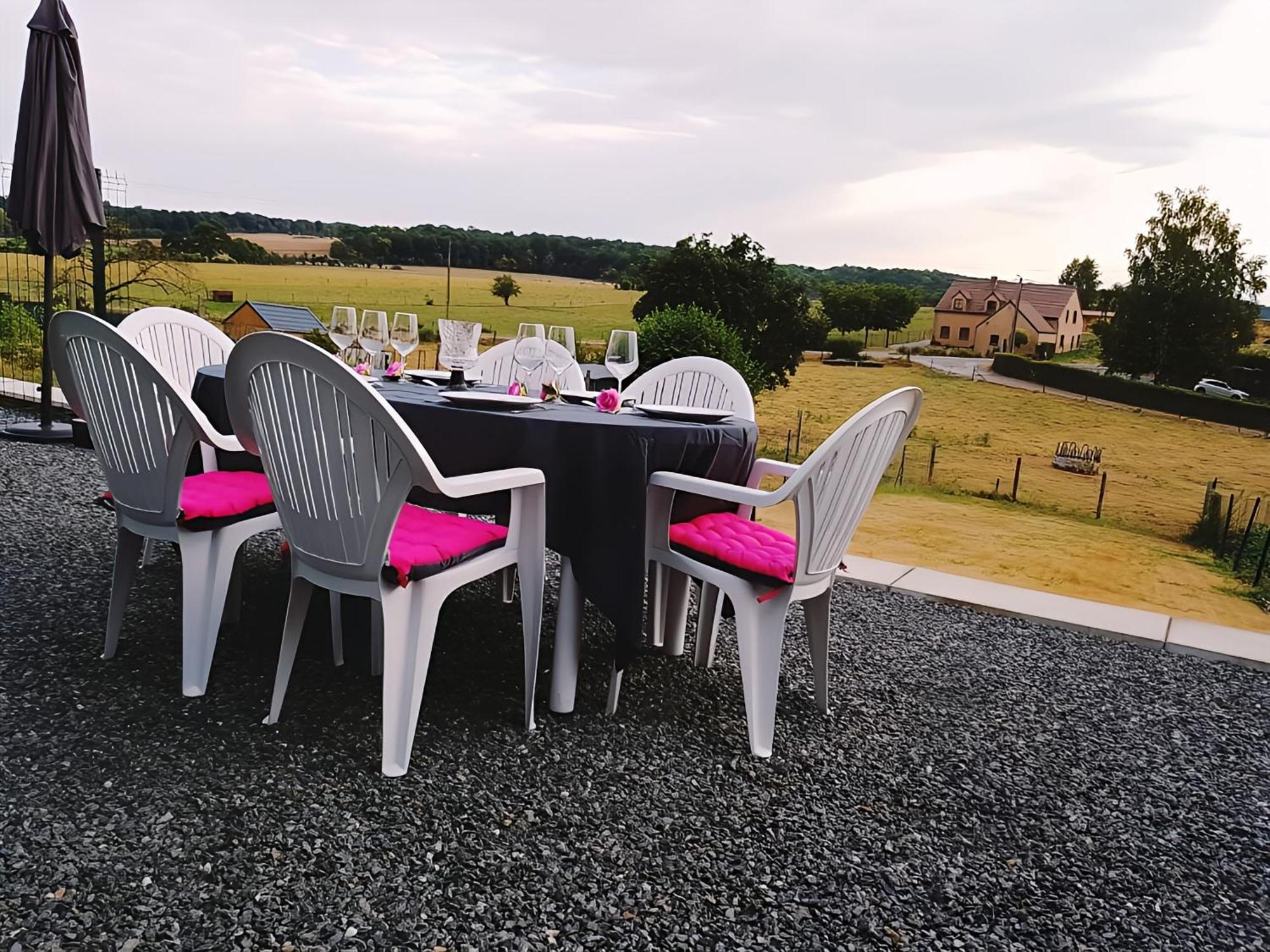 Au Chant Des Roches - Parking - Wifi - Terrasse - Chambres Familiales - เซฟงเตน ภายนอก รูปภาพ