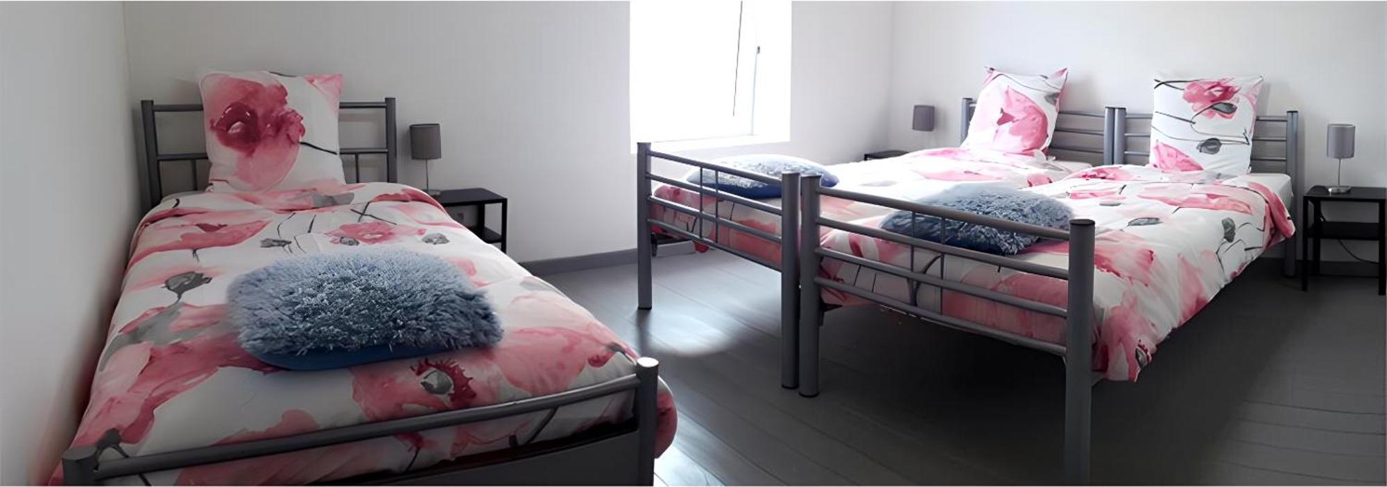 Au Chant Des Roches - Parking - Wifi - Terrasse - Chambres Familiales - เซฟงเตน ภายนอก รูปภาพ