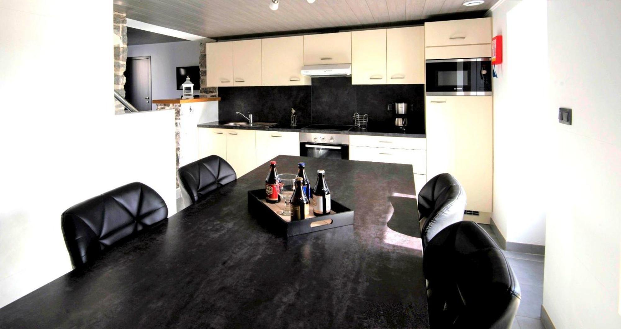Au Chant Des Roches - Parking - Wifi - Terrasse - Chambres Familiales - เซฟงเตน ภายนอก รูปภาพ